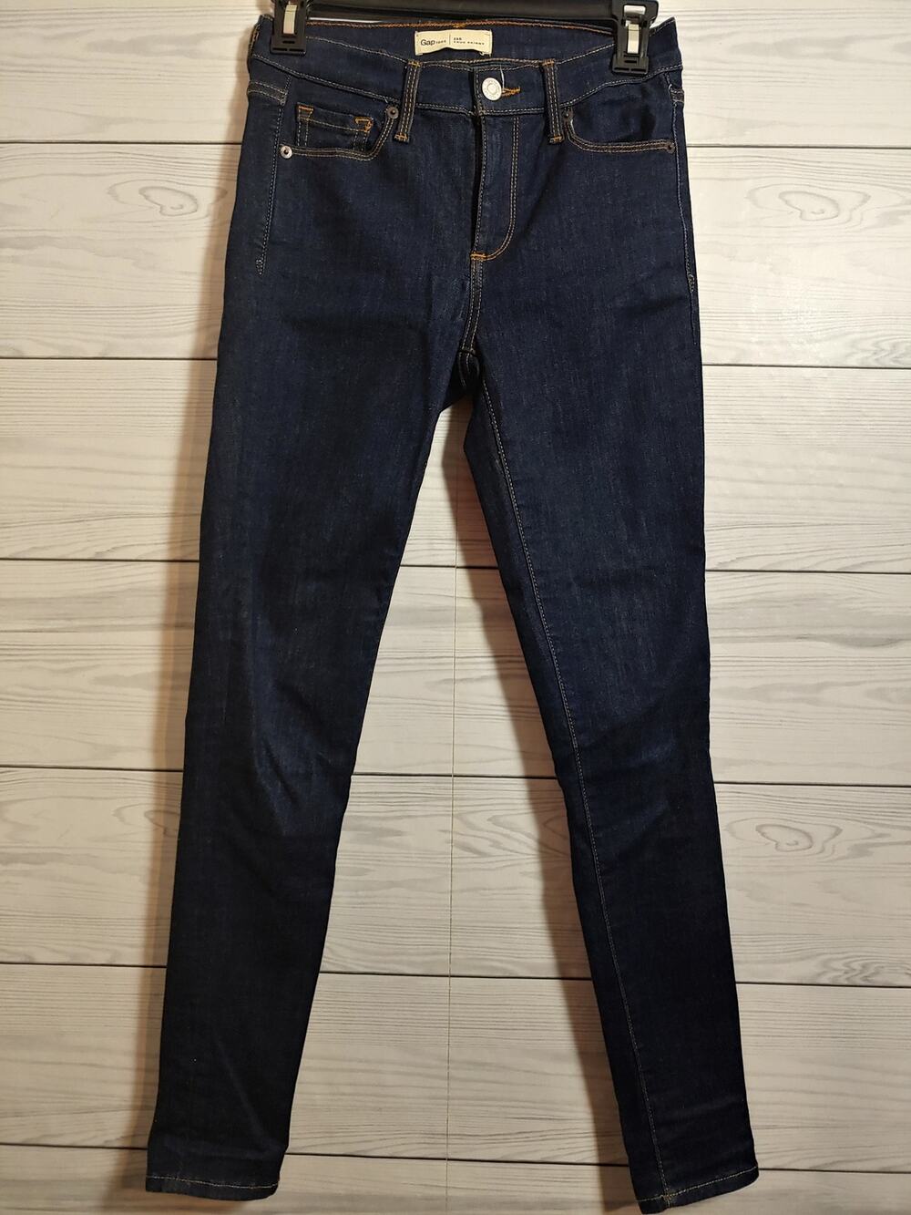 Women's Gap True Skinny jeans sz 26R